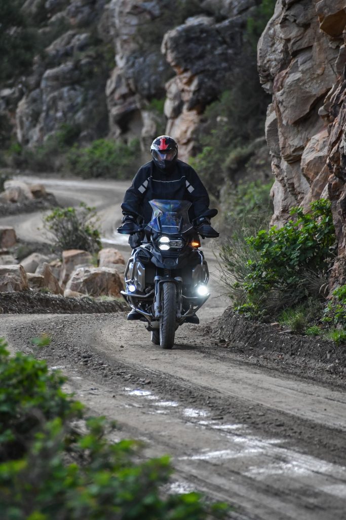 In die digitale wêreld van GPS, selfoon toepassings en karterings programme is die goedige papier kaart gerelegeer tot die agterste gestoeltes.